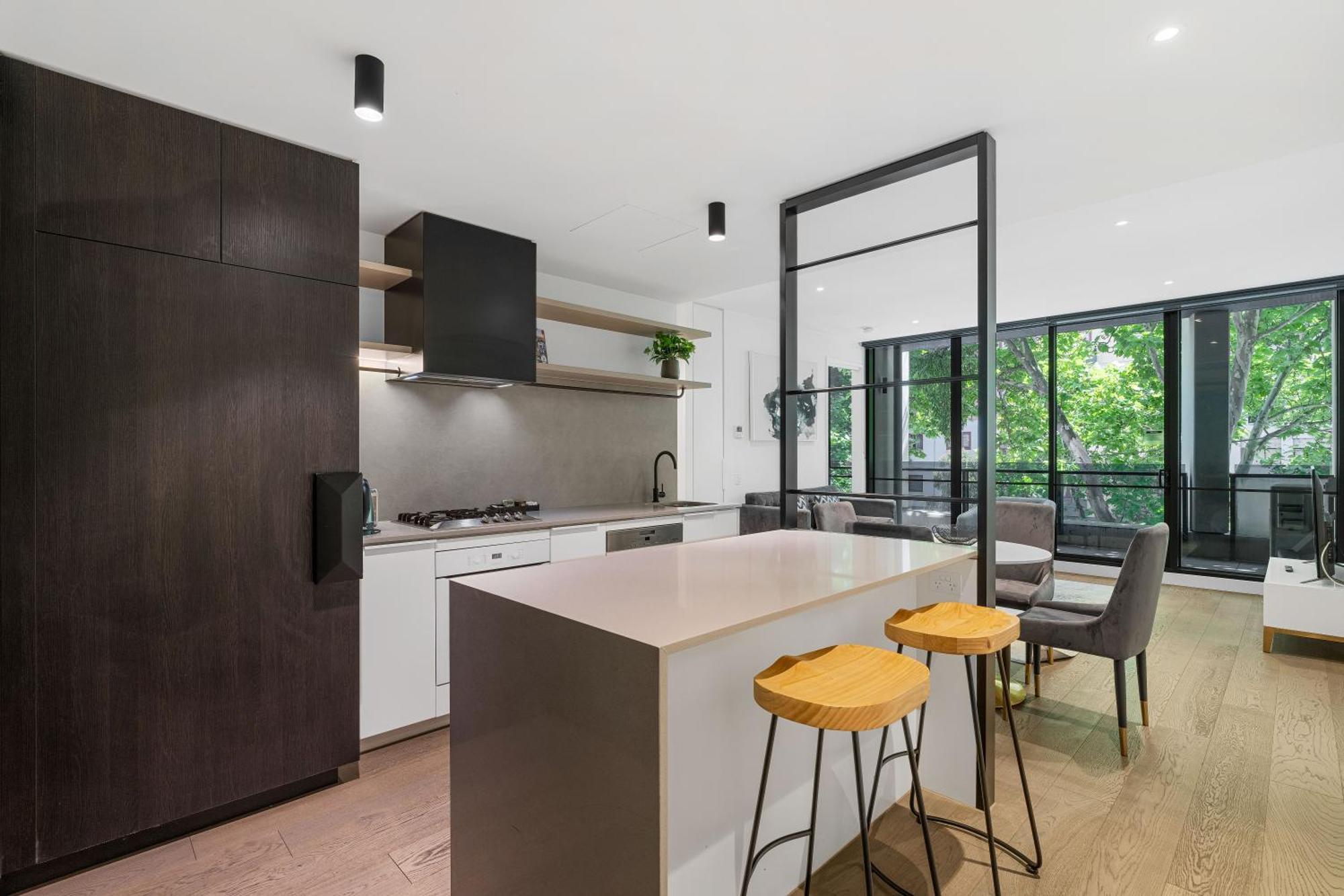 The Eminence Apartments By Cllix Melbourne City Exterior foto