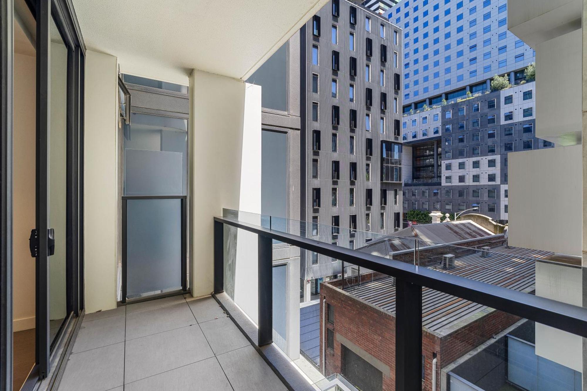 The Eminence Apartments By Cllix Melbourne City Exterior foto